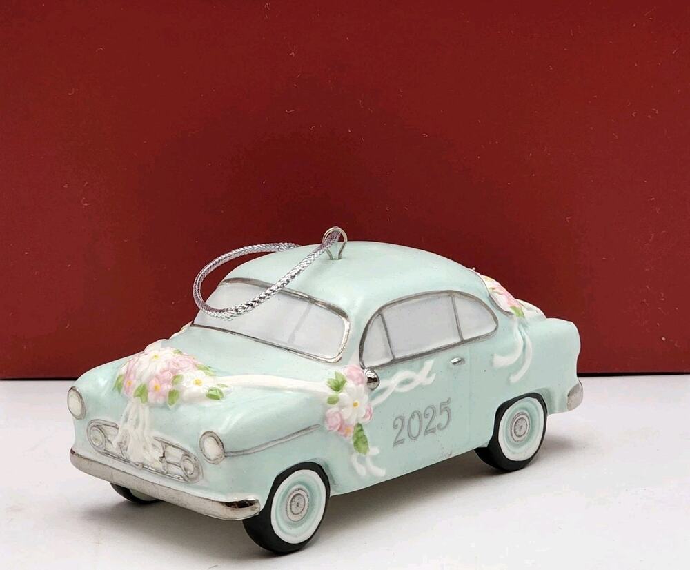 Lenox 2025 Just Married Vintage Car Christmas Ornament Porcelain Tree Decoration